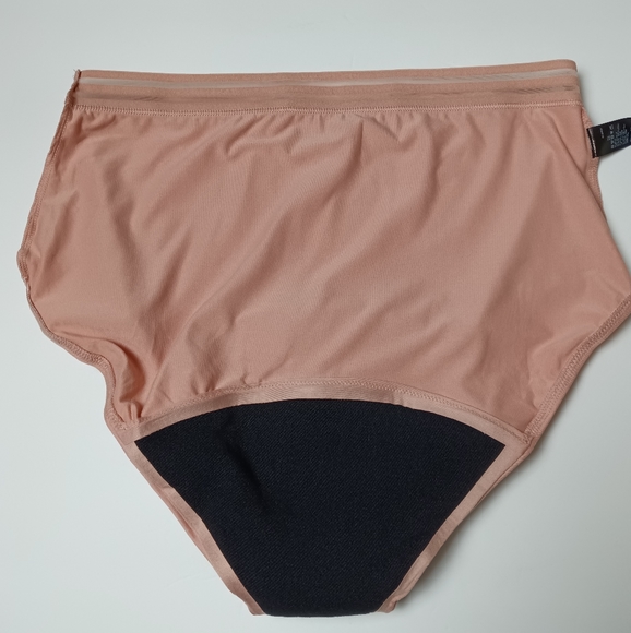 Thinx for All Leaks Basic Hi-Waist, Light Absorbency Reusable Washable Panty - Picture 5 of 12